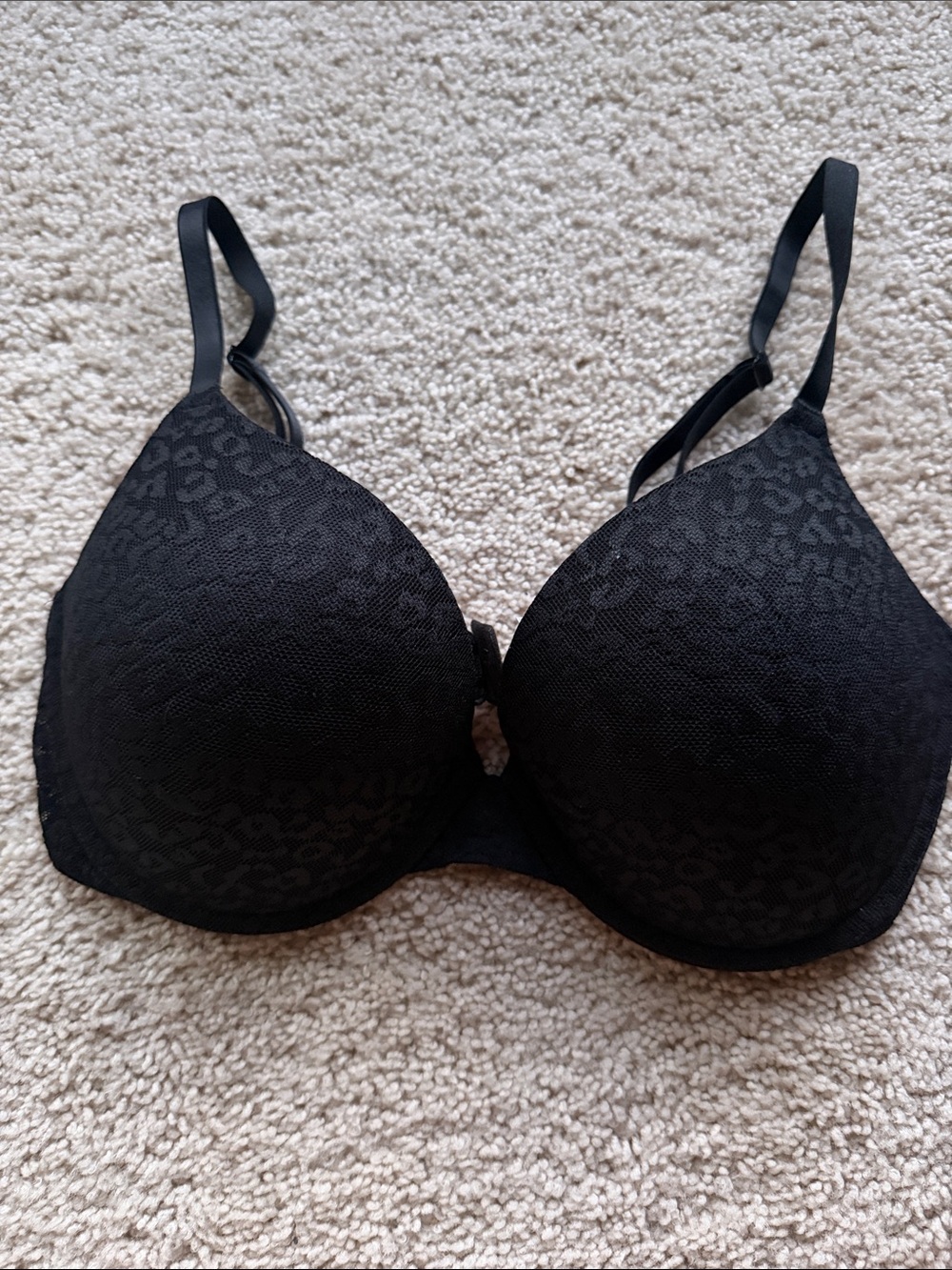 NWOT PINK Victoria's Secret Black Lace-Textured Contour Bra